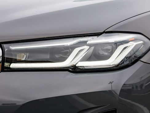 Used 2021 BMW 530i 530i w/ Premium Package image 7