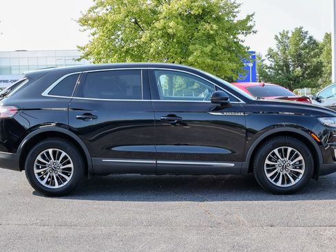 Used 2020 Lincoln Nautilus Premier w/ Equipment Group 101A AWD/4WD image 28