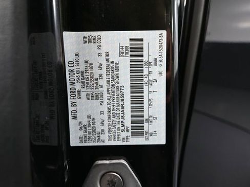 Used 2024 Lincoln Nautilus Premier w/ Equipment Group 102A image 57