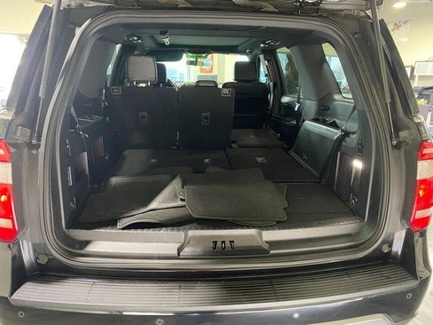Used 2021 Ford Expedition XLT image 13