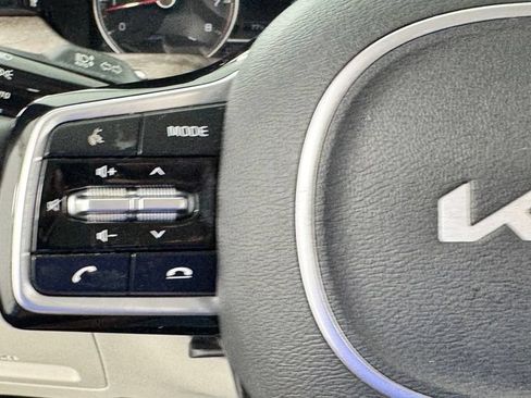 Used 2022 Kia Sorento S AWD/4WD image 21