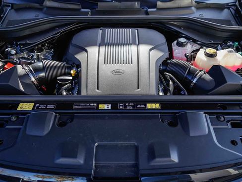New 2026 Land Rover Range Rover SE image 29