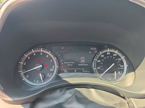 Used 2021 Toyota Highlander XSE FWD image 20