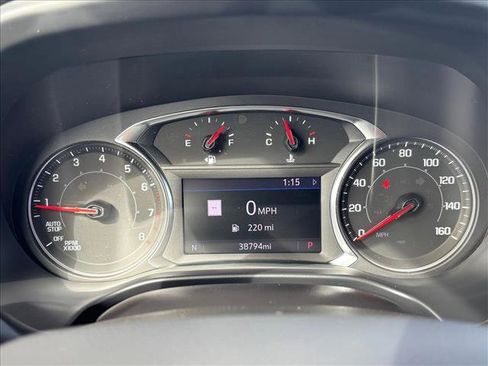 Used 2023 GMC Acadia SLT image 11