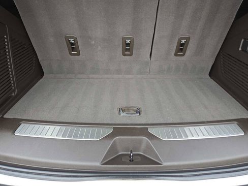 Used 2022 GMC Yukon Denali image 32