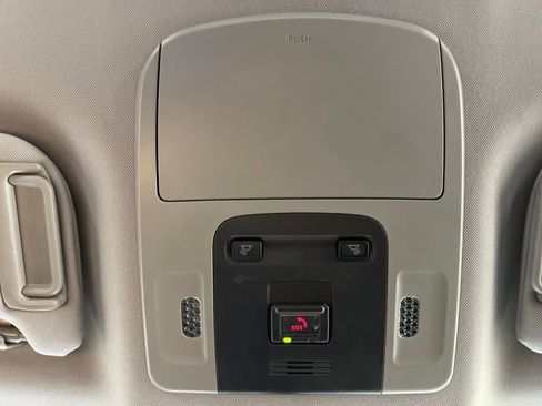 Certified 2023 Toyota Camry SE FWD image 29