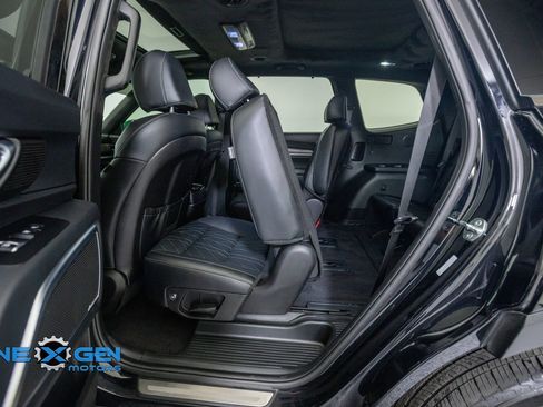 Used 2024 Kia Telluride SX Prestige X-Line AWD/4WD image 28
