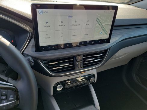 Used 2023 Ford Escape Platinum w/ Premium Technology Package image 13