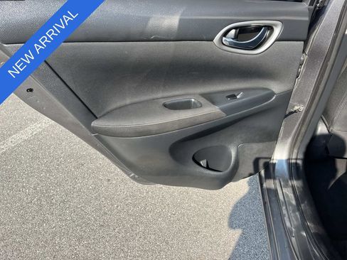 Used 2015 Nissan Sentra SV w/ Style Package FWD image 20