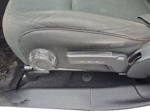 Used 2020 Jeep Gladiator Sport image 13