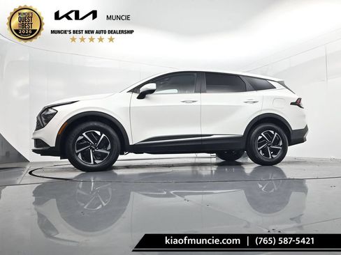 Certified 2023 Kia Sportage LX AWD/4WD image 37