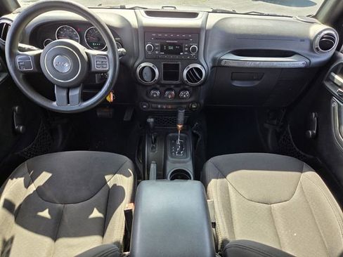 Used 2015 Jeep Wrangler Unlimited Sport AWD/4WD image 12