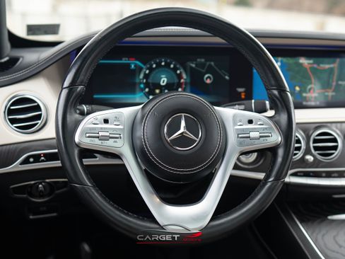 Used 2018 Mercedes-Benz S 560 Sedan image 23