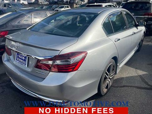 Used 2017 Honda Accord Sport Special Edition image 4