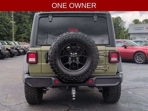 Used 2025 Jeep Wrangler Unlimited Sport AWD/4WD image 4