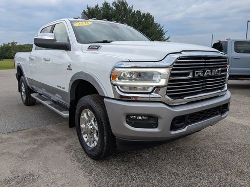 Used 2021 RAM 3500 Laramie AWD/4WD image 3