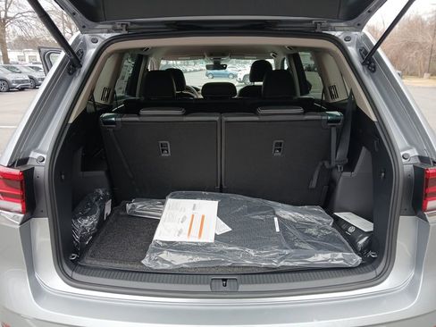 New 2026 Volkswagen Atlas SE FWD image 21