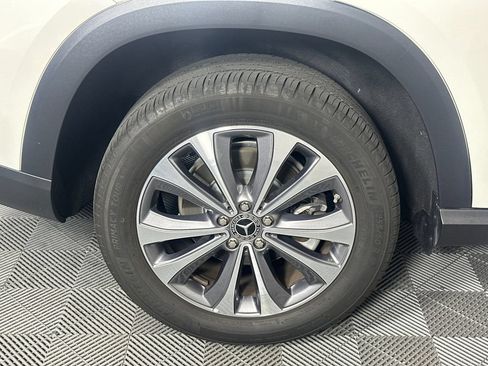 Certified 2023 Mercedes-Benz GLE 350 w/ Premium Package image 19