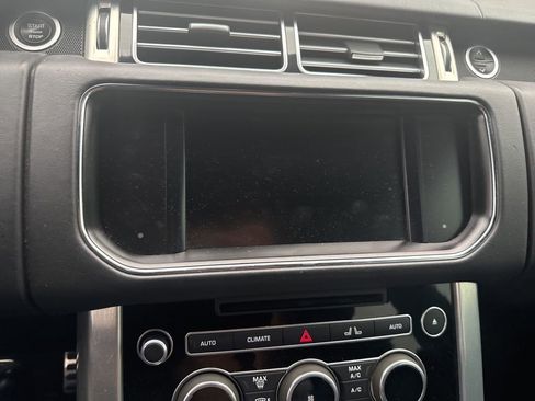 Used 2016 Land Rover Range Rover Supercharged image 6