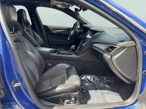 Used 2019 Cadillac CTS V w/ Carbon Fiber Package image 53