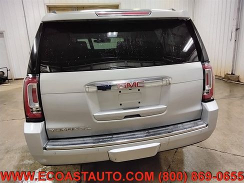 Used 2015 GMC Yukon XL Denali w/ Touring Package image 8