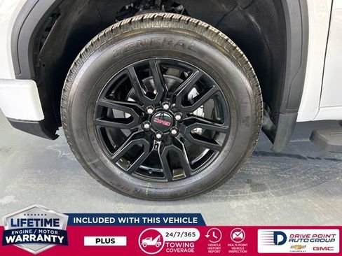 Used 2024 GMC Sierra 1500 Elevation image 12