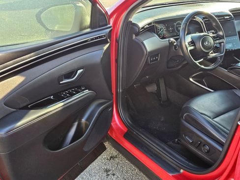 Used 2022 Hyundai Tucson Limited w/ Cargo Package image 17