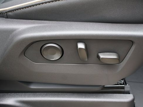 New 2025 Chevrolet Suburban Premier w/ Sun And Tow Package image 46