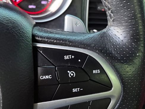 Used 2018 Dodge Charger R/T Scat Pack RWD image 33