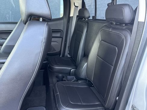 Used 2016 GMC Canyon SLT w/ Trailering Package image 5