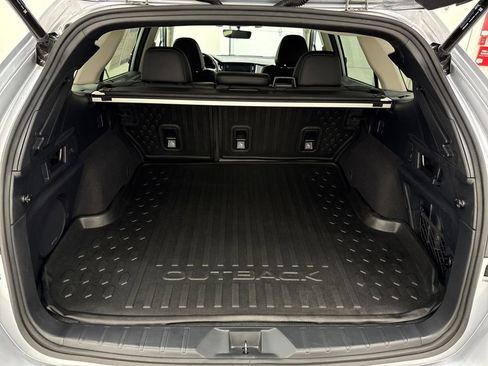 Certified 2022 Subaru Outback Limited image 27