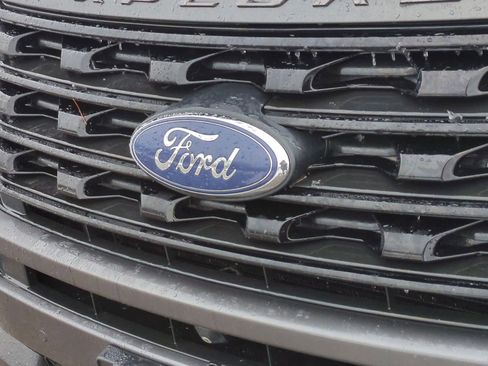 Used 2016 Ford Explorer Sport w/ Equipment Group 401A image 12