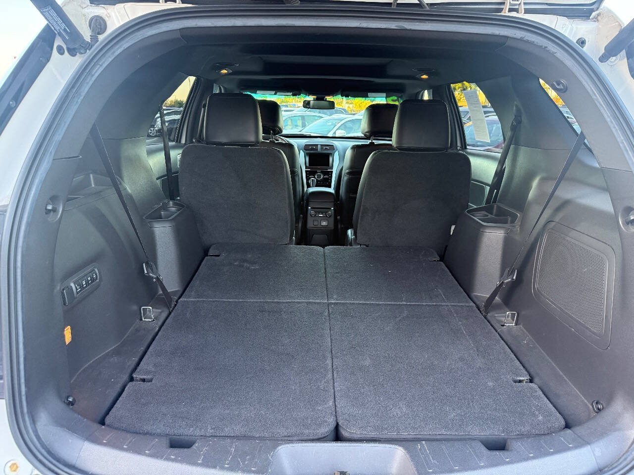 Used 2015 Ford Explorer Limited w/ Equipment Group 302A AWD/4WD image 22
