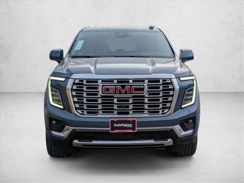 New 2026 GMC Yukon Denali w/ Denali Reserve Package image 4