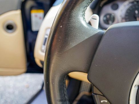 Used 2015 Aston Martin DB9 Volante image 51