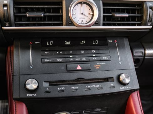 Used 2017 Lexus RC 350 F Sport image 30