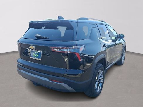 Certified 2025 Chevrolet Equinox LT w/ Convenience Package II AWD/4WD image 6