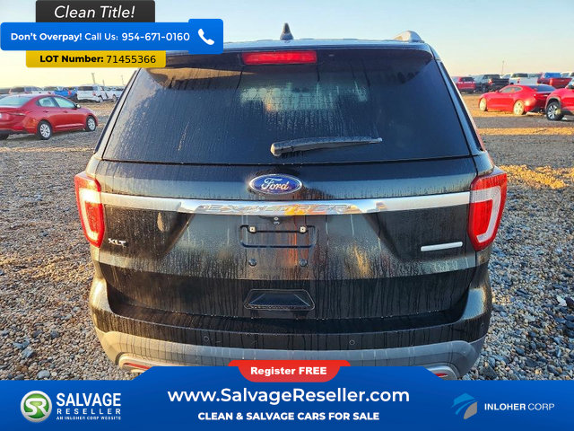 Used 2016 Ford Explorer XLT w/ Equipment Group 202A FWD image 8
