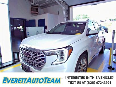 Used 2023 GMC Terrain Denali