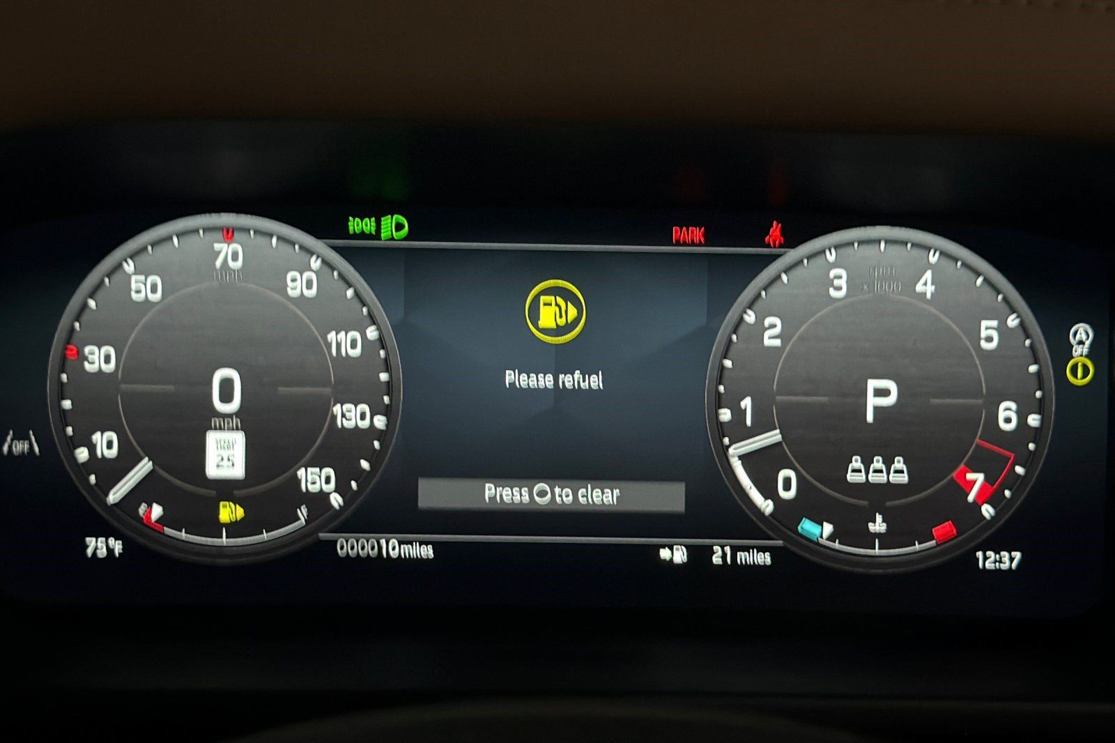 New 2026 Land Rover Defender 110 X-Dynamic SE AWD/4WD image 23