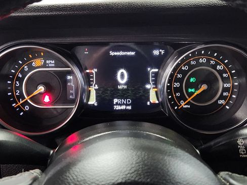 Used 2021 Jeep Wrangler Unlimited Sport AWD/4WD image 32