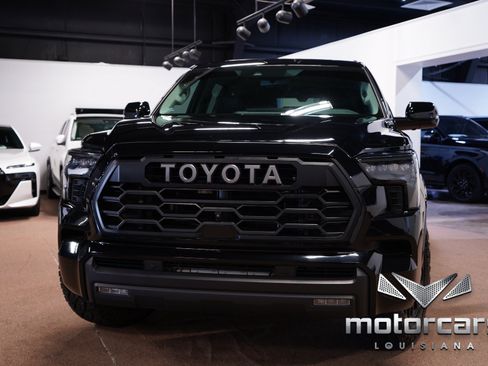 Used 2023 Toyota Sequoia SR5 w/ SR5 Premium Package AWD/4WD image 1
