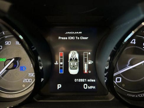 Used 2014 Jaguar F-TYPE S image 30