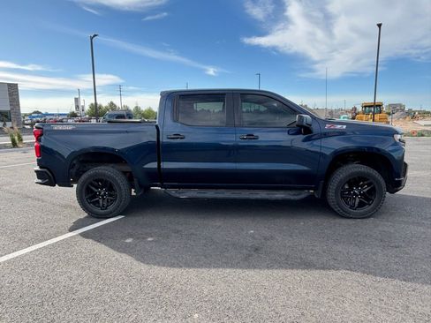 Used 2020 Chevrolet Silverado 1500 LT Trail Boss w/ Convenience Package AWD/4WD image 4
