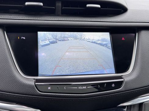 Used 2019 Cadillac XT5 Luxury image 26