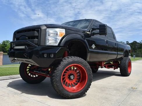 Used 2015 Ford F350 Platinum w/ FX4 Off-Road Package image 5