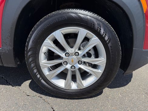 Used 2021 Chevrolet TrailBlazer LS FWD image 36