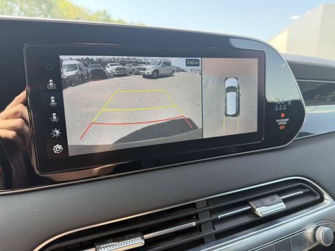 Used 2022 Hyundai Palisade Calligraphy FWD image 12