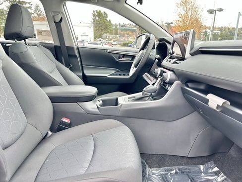 New 2025 Toyota RAV4 XLE image 16