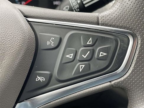 Used 2025 Chevrolet Malibu LT image 28